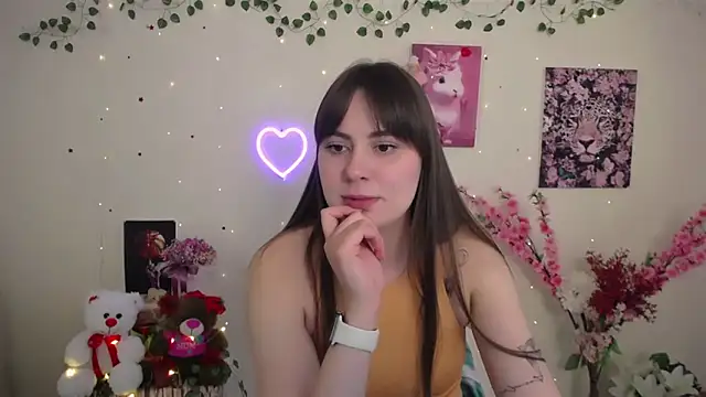 Amanda Bright  online show from 05-13-26, 10:22