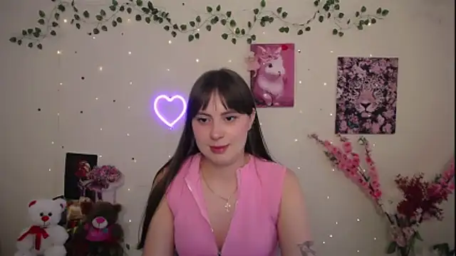 Snapshot of Amanda_Bright_ chatting on 06-15-26, 09:53 Amanda Bright online show from 06-15-26, 09:53