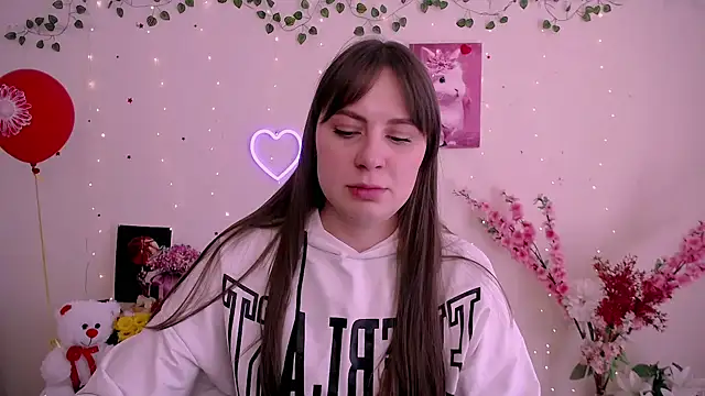 Amanda Bright  online show from 04-15-26, 10:32