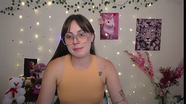 Snapshot of Amanda_Bright_ chatting on 07-06-26, 03:03 Amanda Bright online show from 07-06-26, 03:03