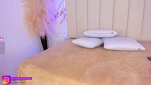 Elody rousse online show from 09-26-25, 12:12