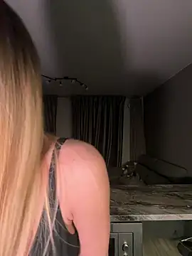 Elizebeth Parker online show from 03-29-26, 09:05