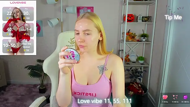 Anna Chelsea online show from 11-28-25, 12:44