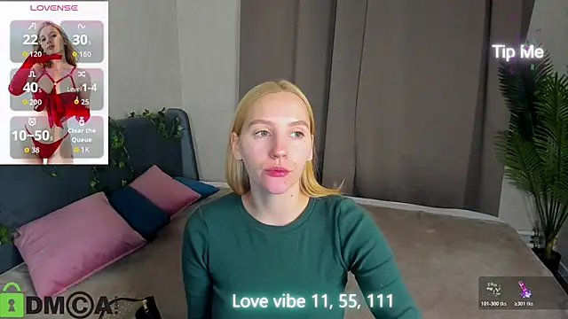 Anna Chelsea online show from 12-18-25, 11:08