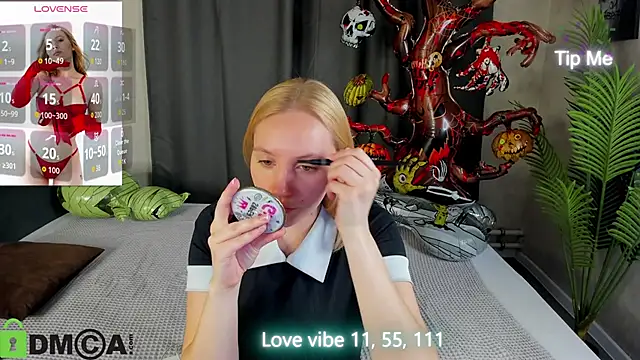 Anna Chelsea online show from 10-30-25, 11:45