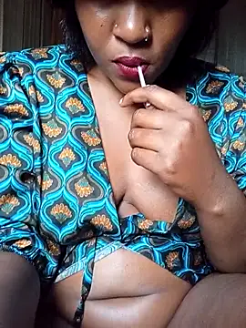 sweetLady89 online show from 10-30-25, 04:22