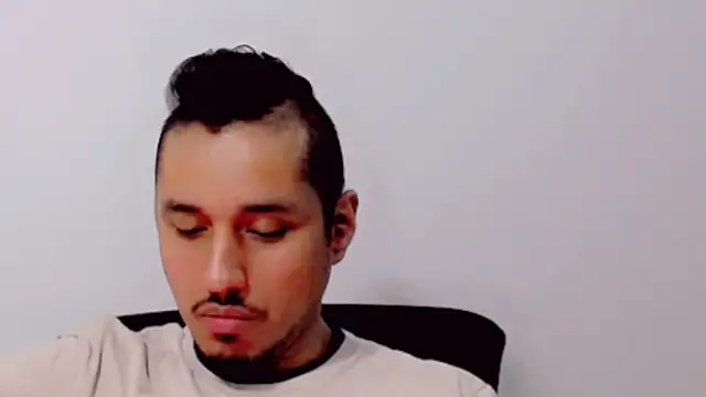 ColombiaStrip online show from 10-27-25, 10:54