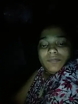 Snapshot of Trisha_71 chatting on 06-20-26, 07:41 Trisha 71 online show from 06-20-26, 07:41