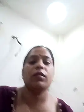 Snapshot of Trisha_71 chatting on 09-24-25, 05:08 Trisha 71 online show from 09-24-25, 05:08