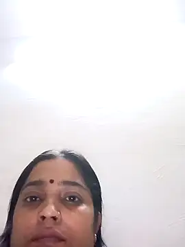 Snapshot of Trisha_71 chatting on 09-20-25, 05:40 Trisha 71 online show from 09-20-25, 05:40