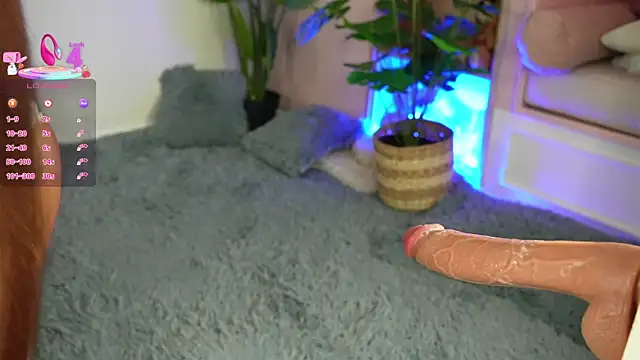 AnnieCouperr online show from 10-01-25, 08:13