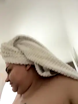 EvvaBBW online show from 12-16-25, 03:05