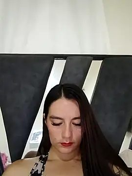 Snapshot of Demy_Rhoades chatting on 10-22-25, 02:33 Demy Rhoades online show from 10-22-25, 02:33