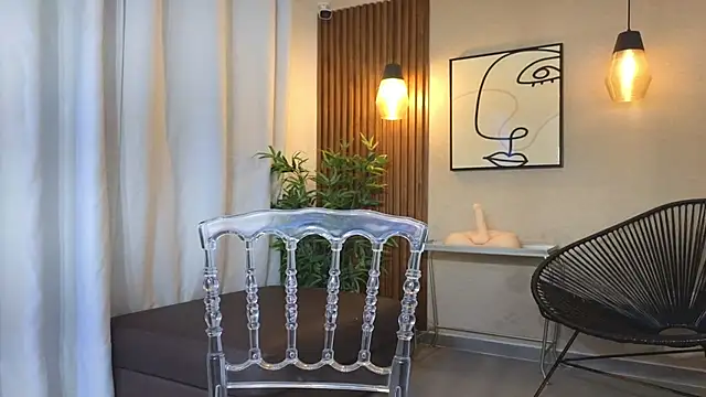 Lia Mar  online show from 10-10-25, 06:20