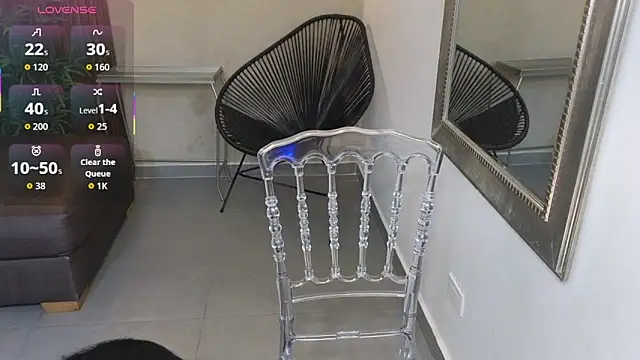 Lia Mar  online show from 10-29-25, 06:07