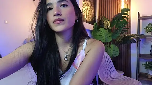 Lia Mar  online show from 10-07-25, 06:20