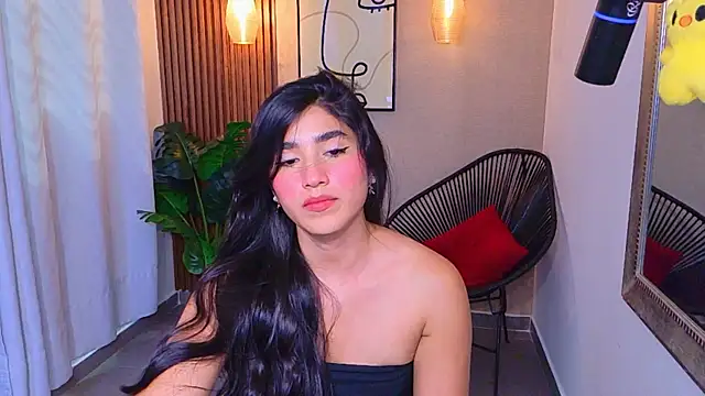 Lia Mar  online show from 05-28-26, 06:14