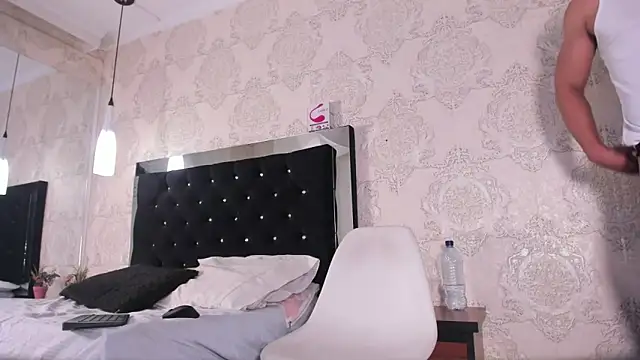 ThiagoBlaze online show from 09-18-25, 03:09