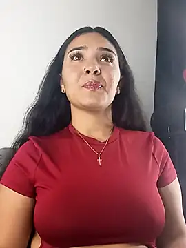 Snapshot of meli__brown chatting on 10-18-25, 03:19 meli brown online show from 10-18-25, 03:19