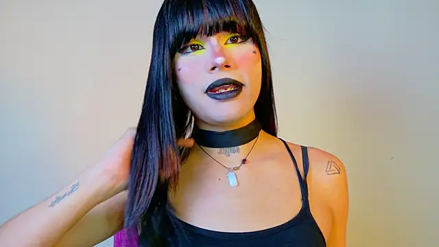 NATASHAA WINZ online show from 11-14-25, 08:29