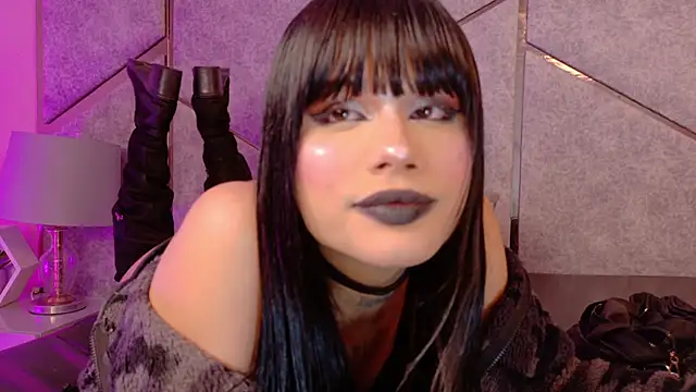 NATASHAA WINZ online show from 06-18-26, 09:47