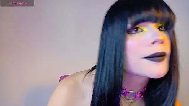 NATASHAA WINZ online show from 10-11-25, 05:52