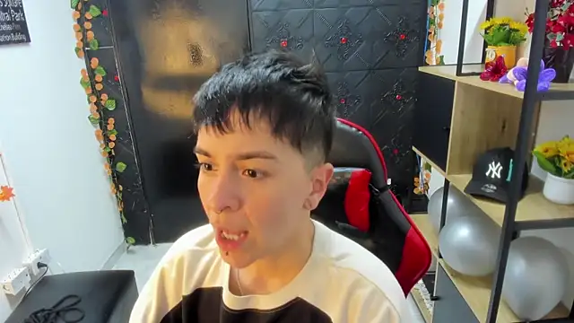  Hannah Hot online show from 03-28-26, 02:45