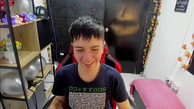  Hannah Hot online show from 03-12-26, 01:44