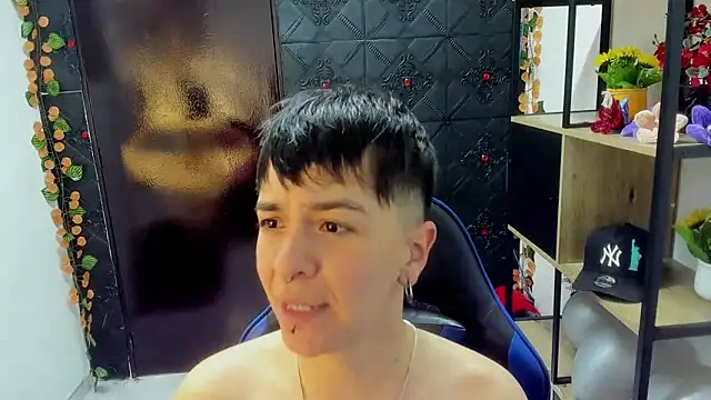  Hannah Hot online show from 04-07-26, 02:24