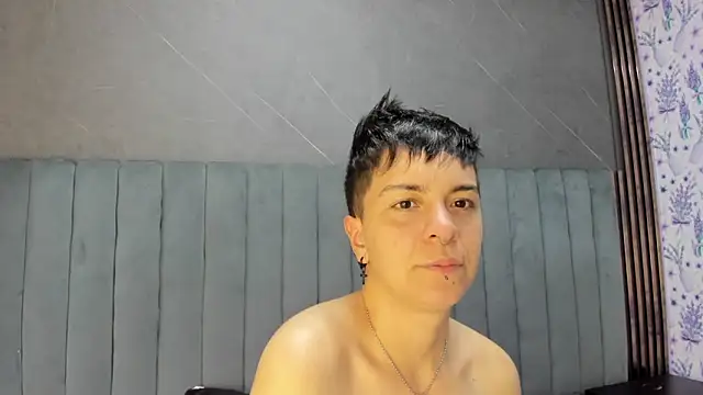  Hannah Hot online show from 12-23-25, 01:49