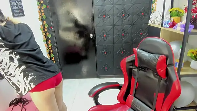  Hannah Hot online show from 03-25-26, 02:33