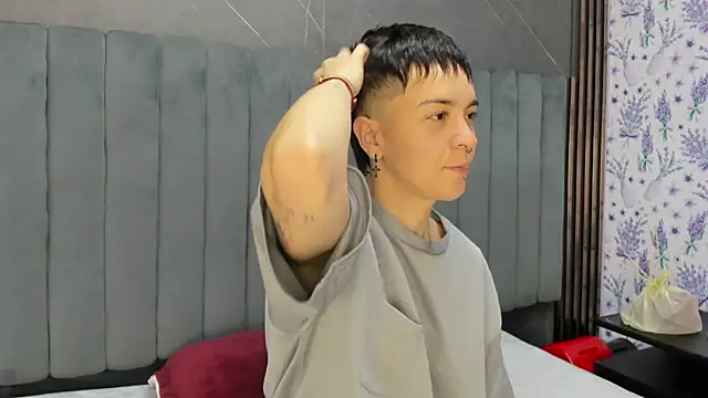  Hannah Hot online show from 01-11-26, 01:45