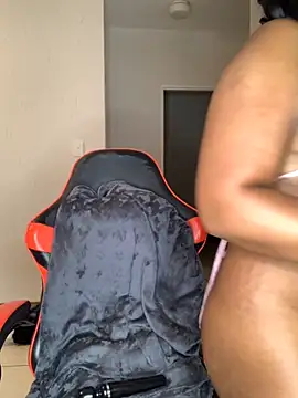 jayjayja19 online show from 11-06-25, 02:59