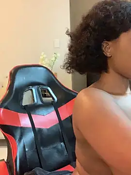jayjayja19 online show from 05-29-26, 04:13