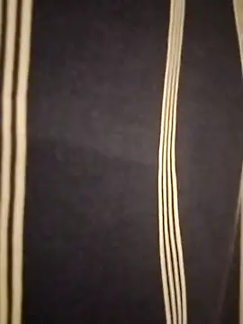 hugenicecock7979 online show from 09-25-25, 09:54