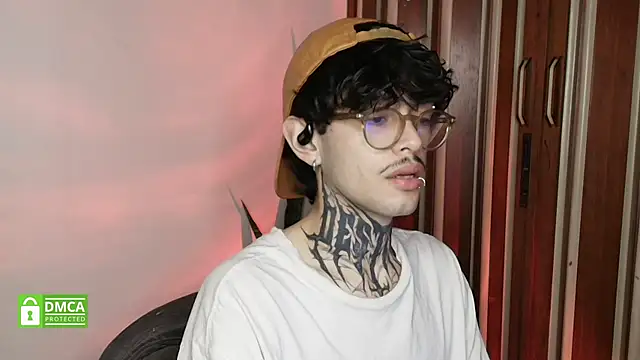 Mihail leroy online show from 02-05-26, 05:36