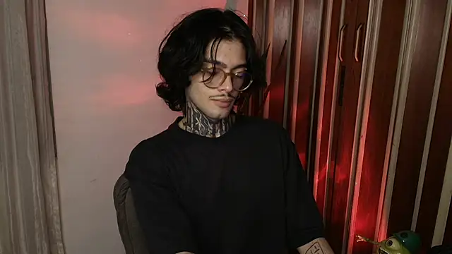 Mihail leroy online show from 07-11-26, 03:40