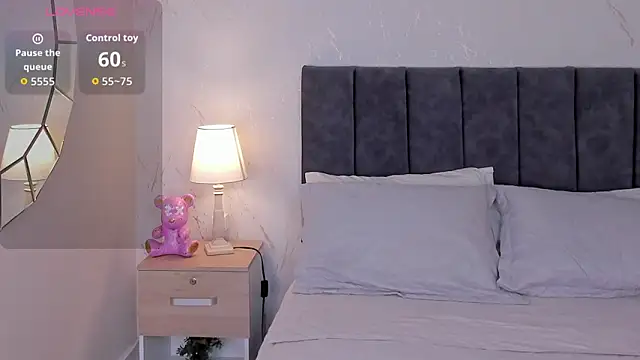 antonellacooper   online show from 02-20-26, 01:57