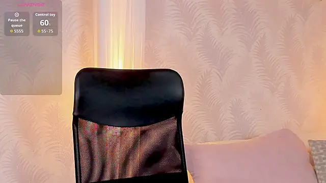 antonellacooper   online show from 11-13-25, 02:21