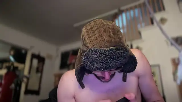 Snapshot of MasterDaddyCool chatting on 01-16-26, 04:33 MasterDaddyCool online show from 01-16-26, 04:33