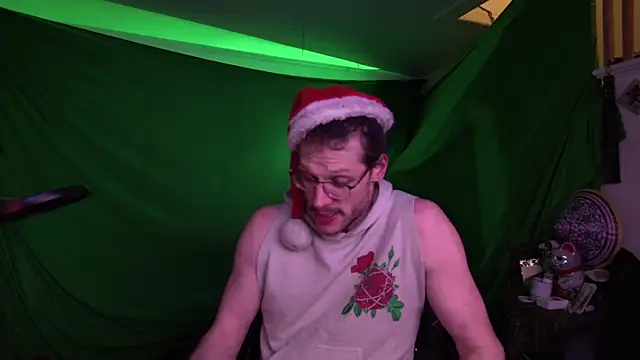 MasterDaddyCool online show from 12-22-25, 02:06