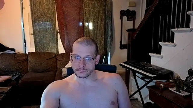 Snapshot of MasterDaddyCool chatting on 06-23-26, 11:58 MasterDaddyCool online show from 06-23-26, 11:58
