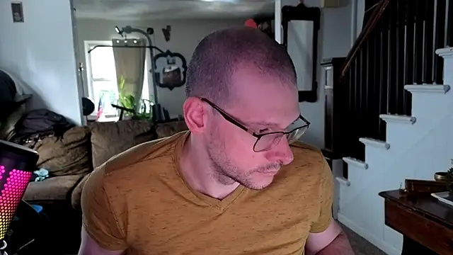 Snapshot of MasterDaddyCool chatting on 06-19-26, 05:41 MasterDaddyCool online show from 06-19-26, 05:41