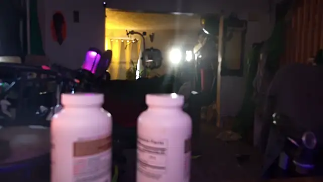 MasterDaddyCool online show from 12-01-25, 01:45