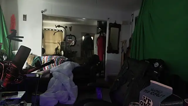 Snapshot of MasterDaddyCool chatting on 02-24-26, 05:14 MasterDaddyCool online show from 02-24-26, 05:14