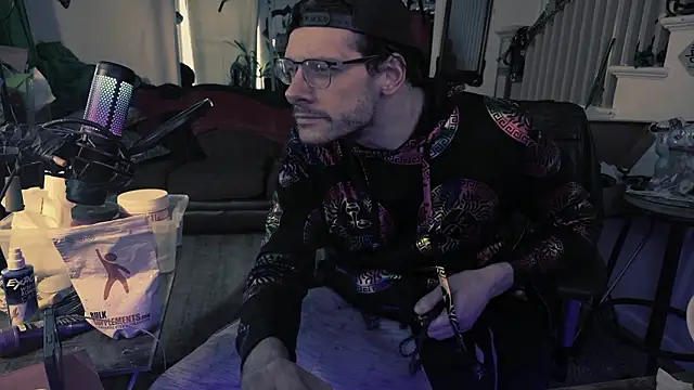 Snapshot of MasterDaddyCool chatting on 02-03-26, 06:46 MasterDaddyCool online show from 02-03-26, 06:46