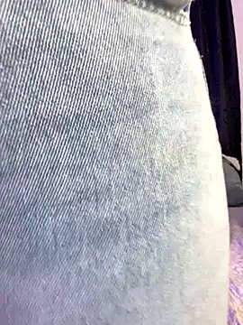 Katheerine online show from 09-30-25, 01:11