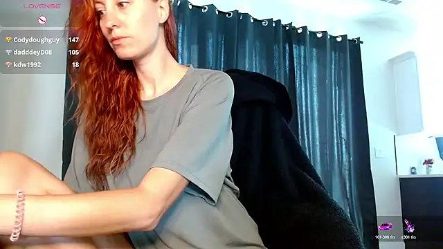 Snapshot of AnneNay chatting on 06-20-26, 05:29 AnneNay online show from 06-20-26, 05:29