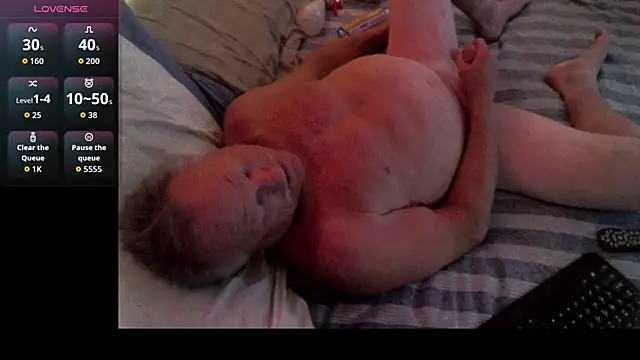 Pussyeat2please online show from 03-03-26, 12:23