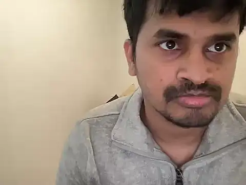 Snapshot of Unseenadam143 chatting on 10-28-25, 05:56 Unseenadam143 online show from 10-28-25, 05:56